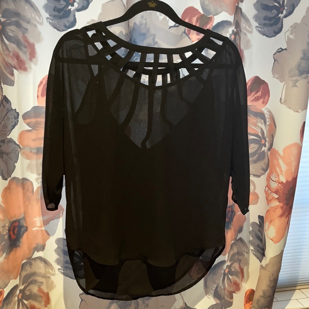 Black shear design top